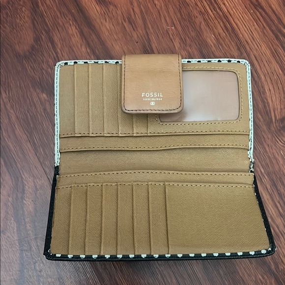 Fossil Black and White Polka Dot Wallet - Picture 3 of 5